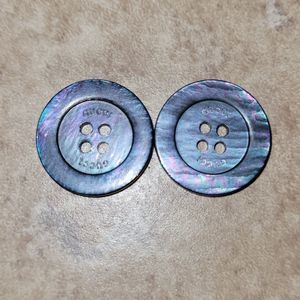 GUCCI Set of 2 Black Iridescent 'GUCCI' Buttons